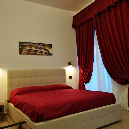 Al Trenino Accomodation Hotel โรม ภายนอก รูปภาพ