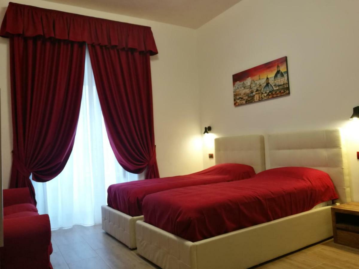 Al Trenino Accomodation Hotel โรม ภายนอก รูปภาพ